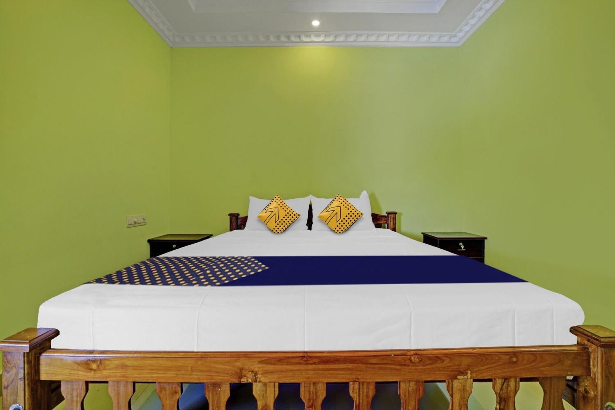 Punalur Hotel O Ss Residency מראה חיצוני תמונה