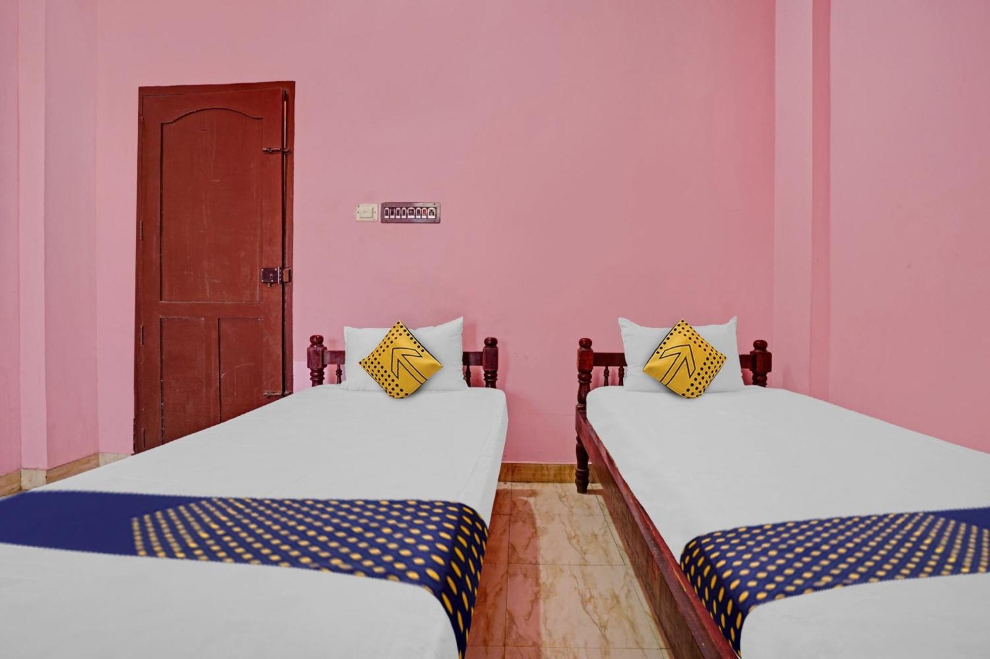 Punalur Hotel O Ss Residency מראה חיצוני תמונה